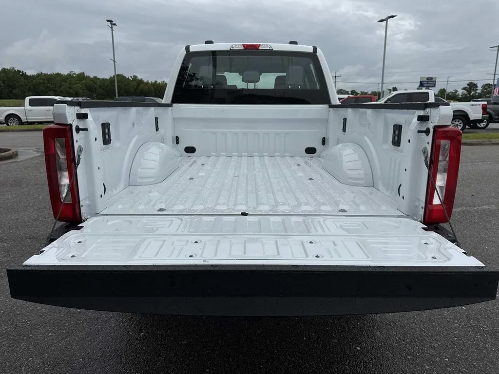 New 2026 Oxford White Ford F-250® XL image 6
