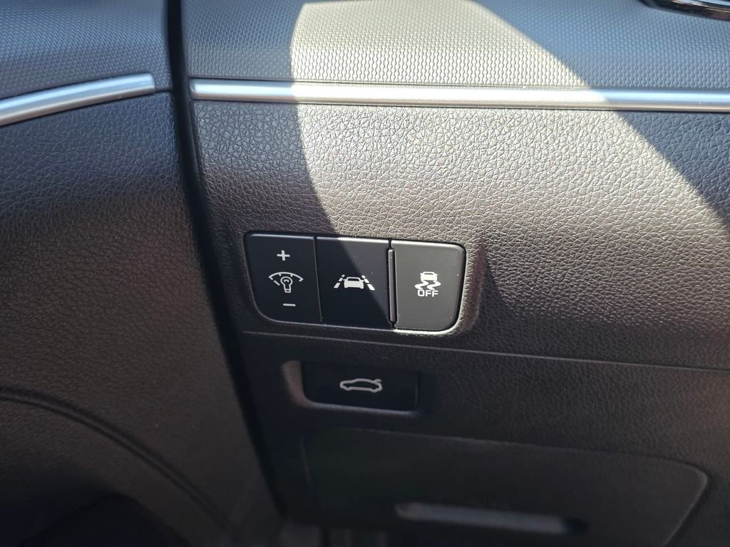 Used 2023 Blue Kia GT-Line image 33