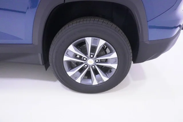 New 2027 Lakeshore Blue Metallic Chevrolet LT image 10