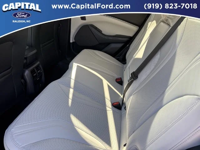 Used 2023 White Ford Premium image 18