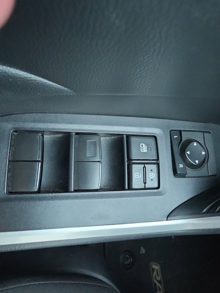 Used 2020 Gray Toyota XLE image 10