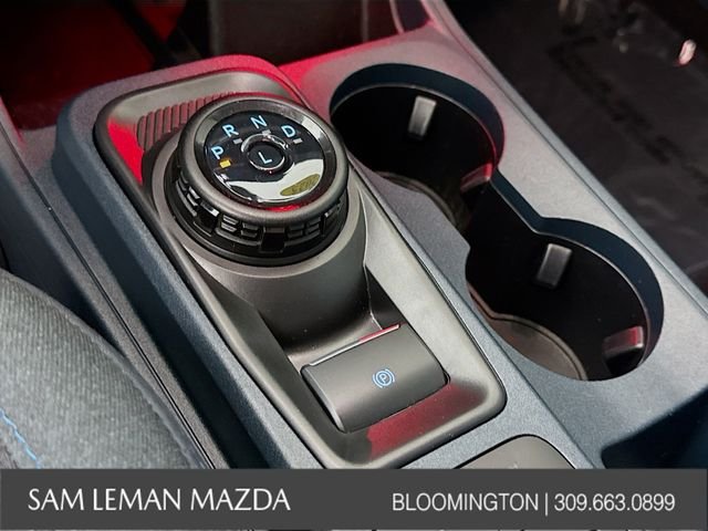 Used 2025 Red Ford XLT image 16