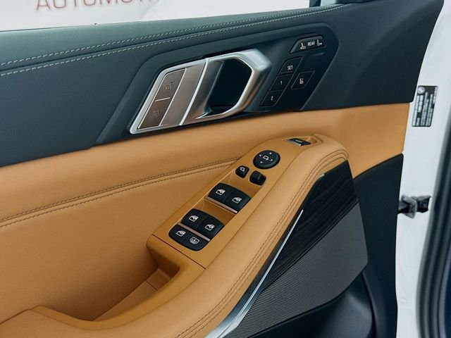 New 2026 Alpine White BMW xDrive40i image 18