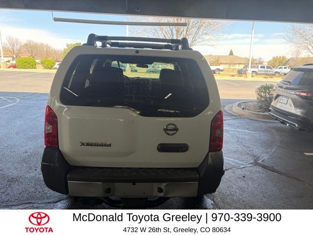 Used 2015 White Nissan S image 13