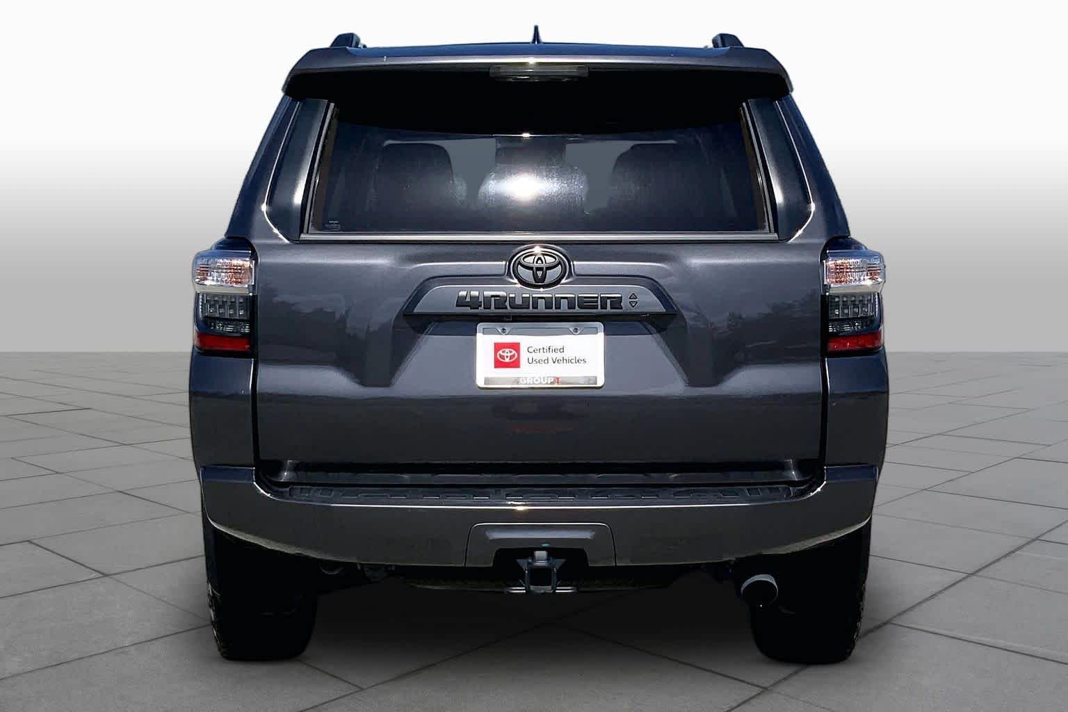 Used 2023 Magnetic Gray Metallic Toyota SR5 Premium image 5