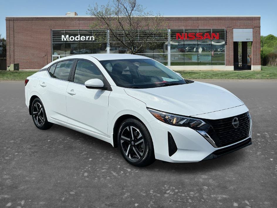 Certified Used 2024 Fresh Powder Nissan SV image 5