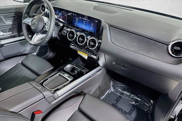 New 2026 Night Black Mercedes-Benz GLA 250 image 57