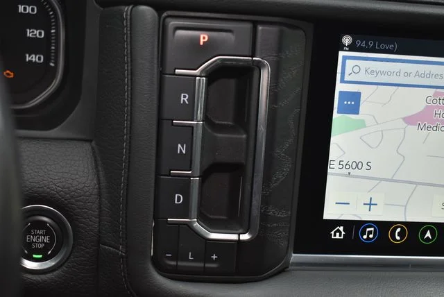 Used 2021 White Frost GMC Denali image 19
