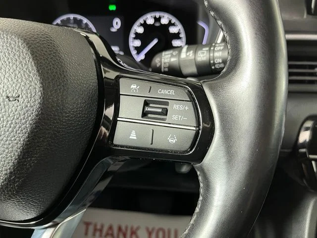 Used 2023  Honda EX-L image 16