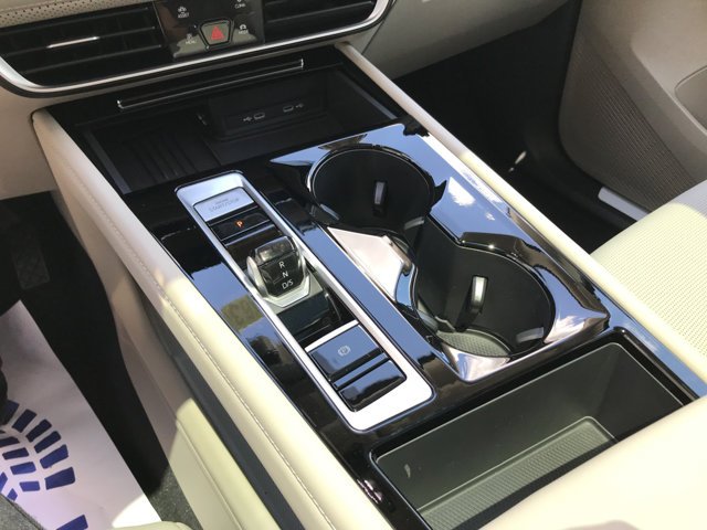 New 2026 Mountain Lake Blue Metallic Volkswagen 2.0T SEL image 23