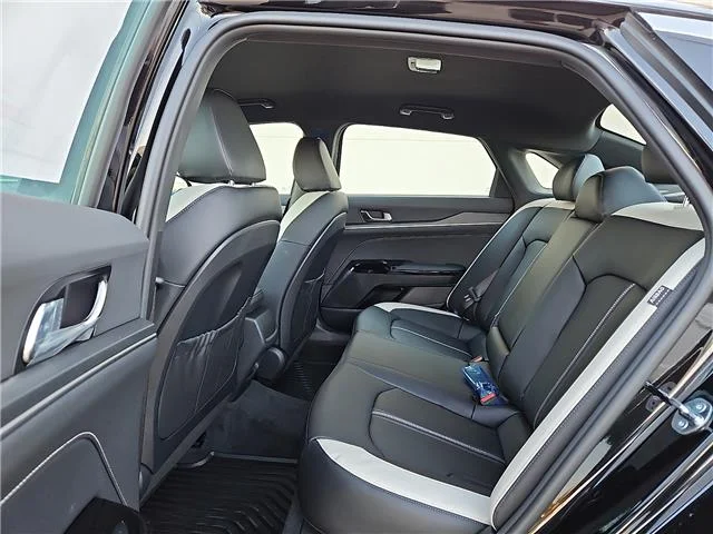 New 2026 Aurora Black KIA  image 9