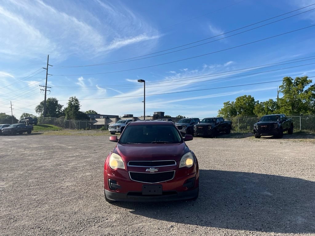 Used 2010 Cardinal Red Metallic Chevrolet LT w/1LT image 3