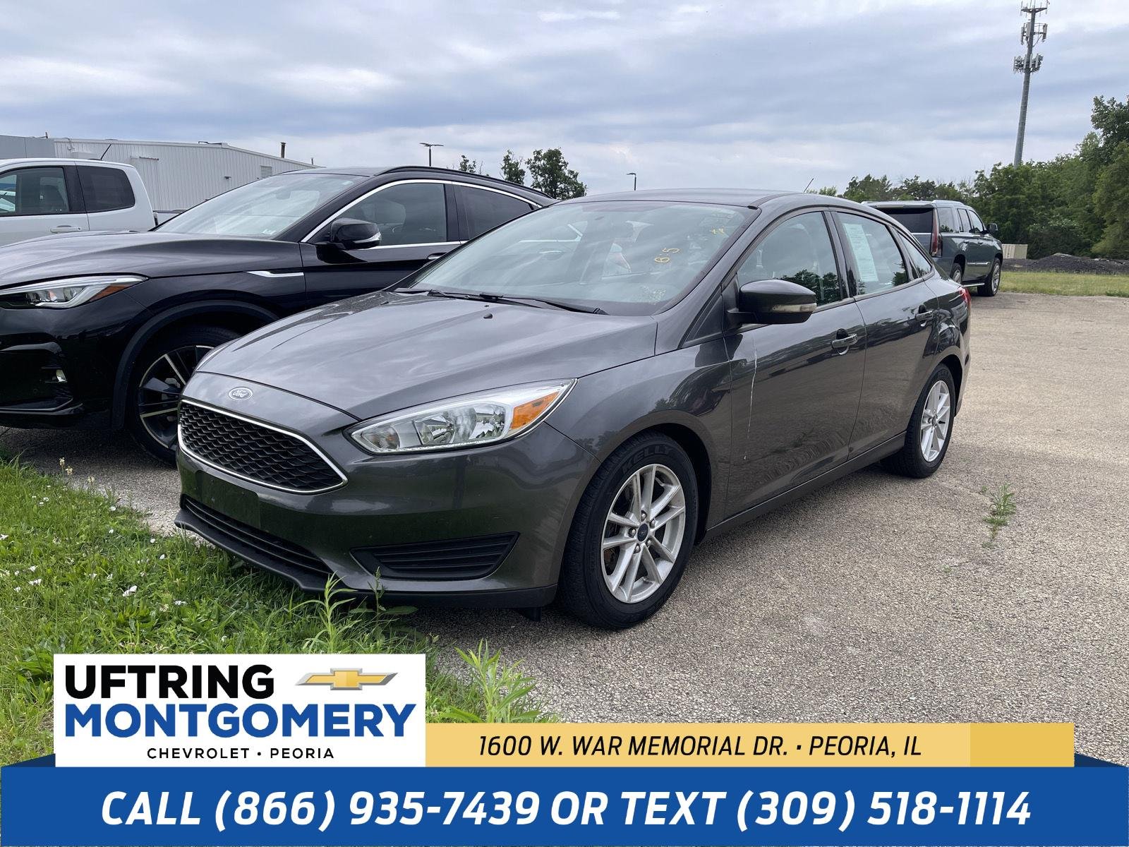 2016 Ford Focus Sedan SE's photo
