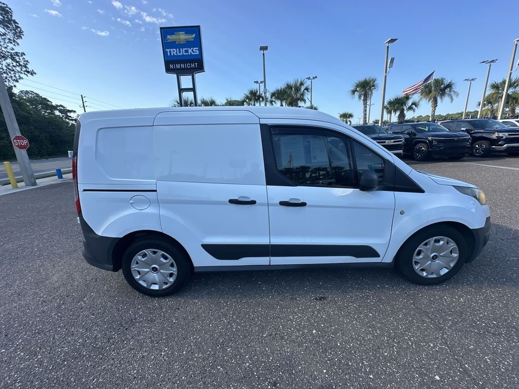 Used 2015  Ford XL image 9