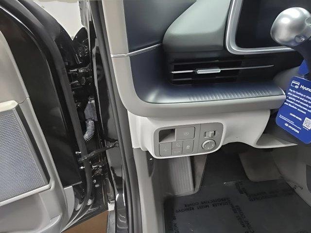 New 2025 Black Hyundai SEL image 11