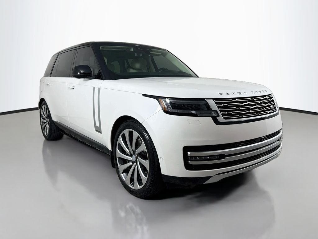 Certified Used 2024 White Land Rover Autobiography image 3