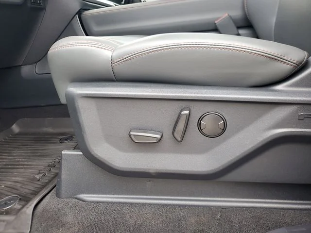 2025 Ford Expedition MAX Active - Photo 19