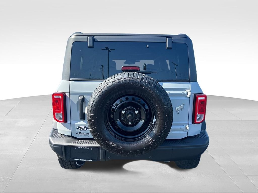 New 2026 Avalanche Gray Ford Big Bend® image 4