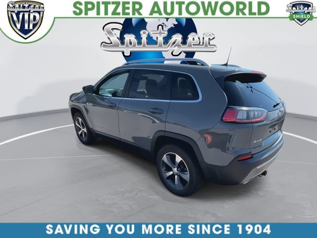 Used 2019  Jeep Limited image 6