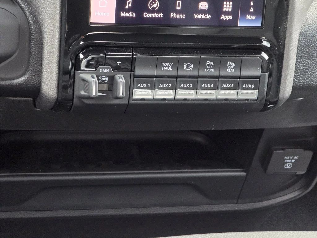 New 2027 Silver Ram Tradesman image 30