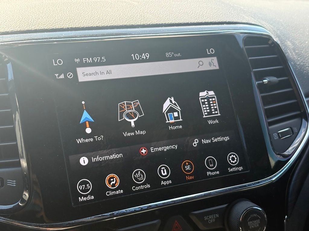 Used 2021 Gray Jeep Laredo image 14