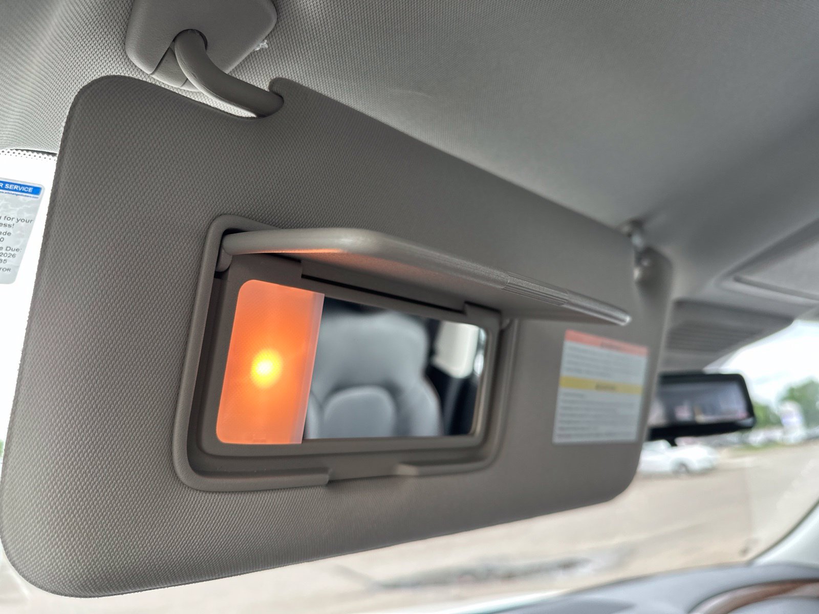 Used 2020 White Nissan Platinum image 80
