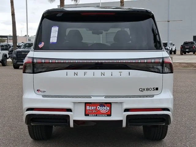 New 2026 2T RADIANT WHIT INFINITI Sport 4WD image 5