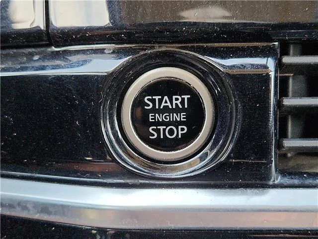 Used 2023 White Nissan SL (A9) Front-Wheel Drive image 15