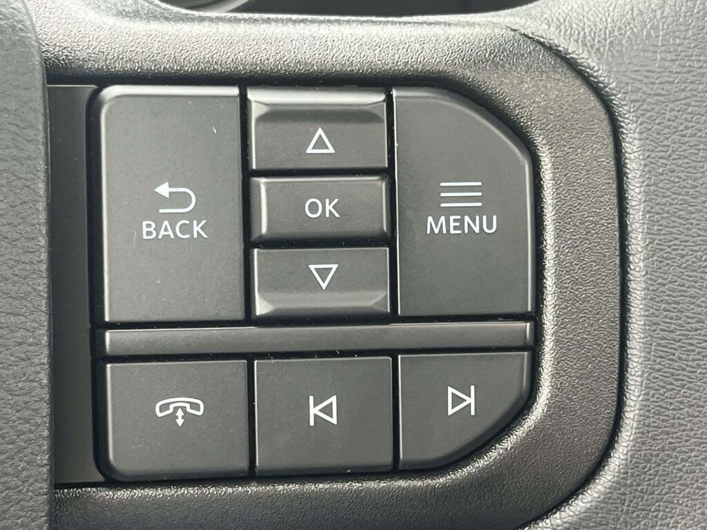 New 2026 Oxford White Ford XLT image 33