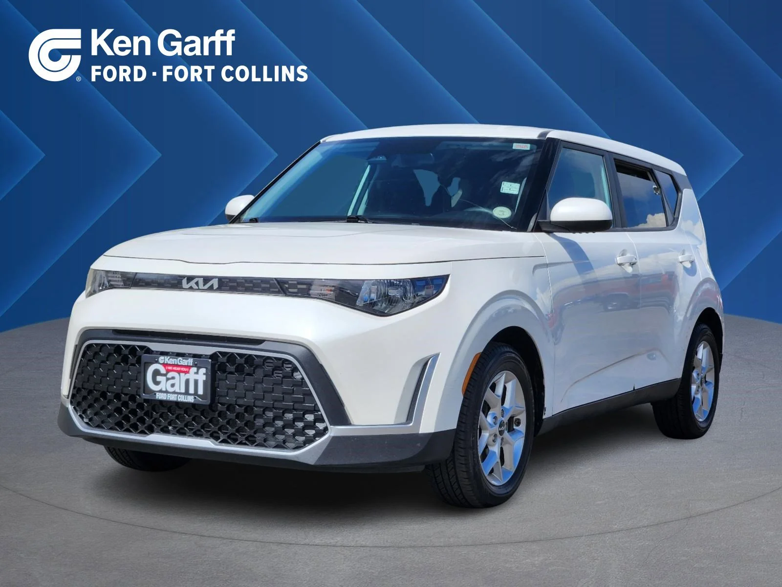 2023 Kia Soul 2.0L S IVT's photo