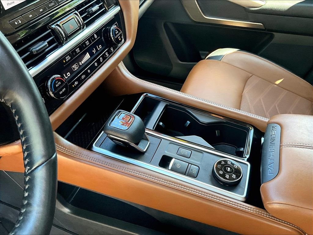 Certified Used 2023 White Nissan Platinum image 21