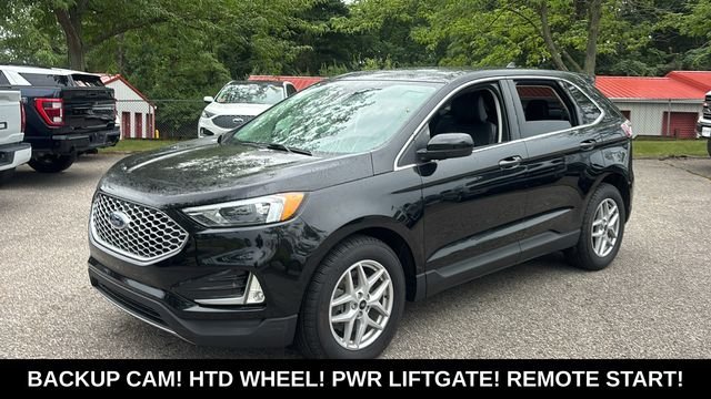 Used 2024 Agate Black Metallic Ford SEL image 3