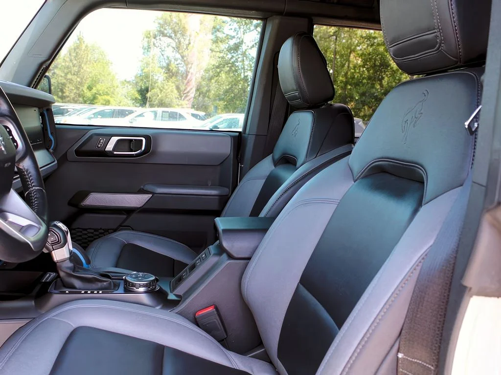 2022 Ford Bronco 4-Door Black Diamond - Photo 12