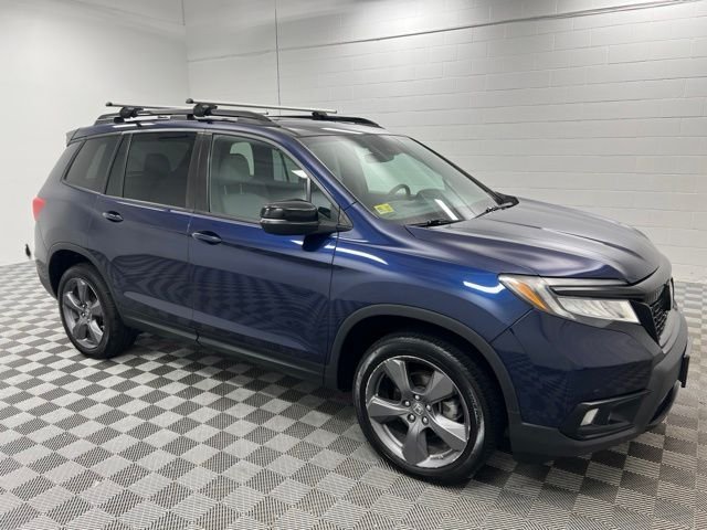 Used 2019 Blue Honda Touring image 4
