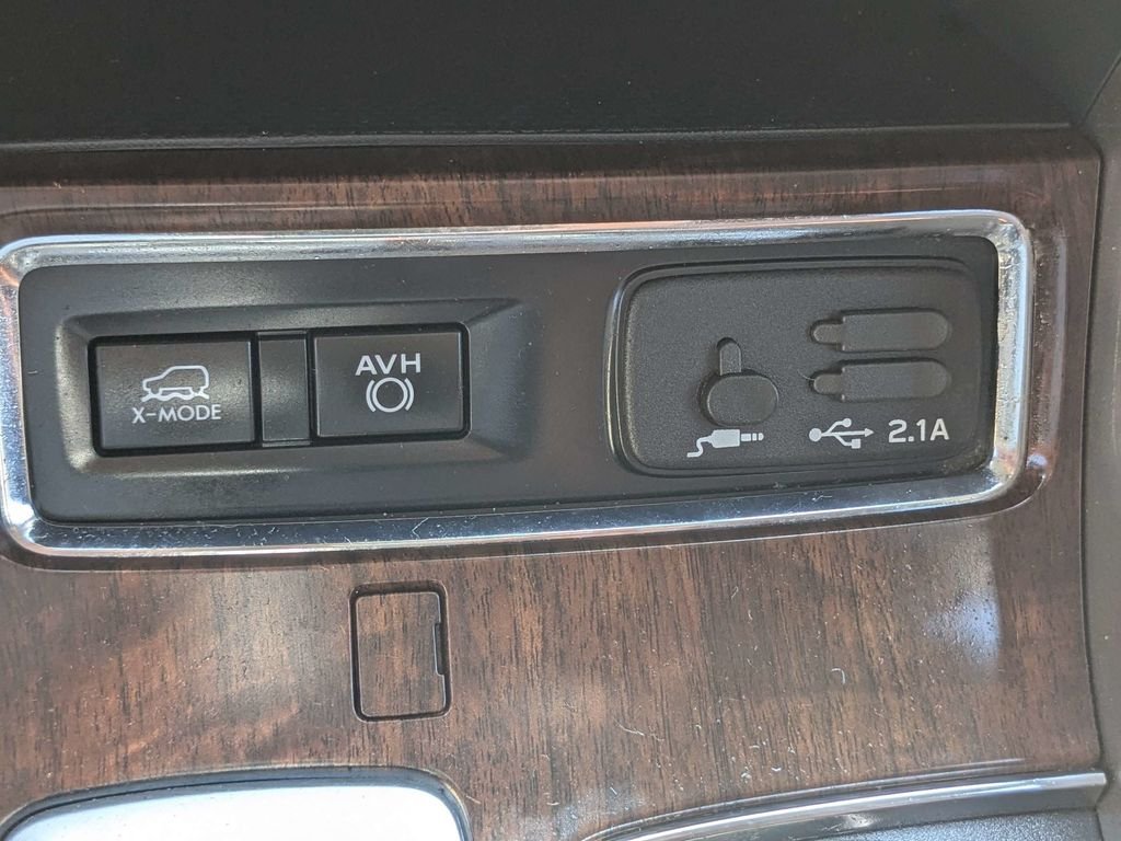 Used 2019 White Subaru Touring image 31