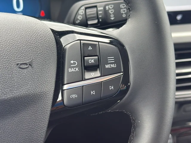 Used 2023 Silver Ford Active image 18