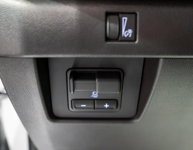 2026 Chevrolet Colorado Work Truck - Photo 16