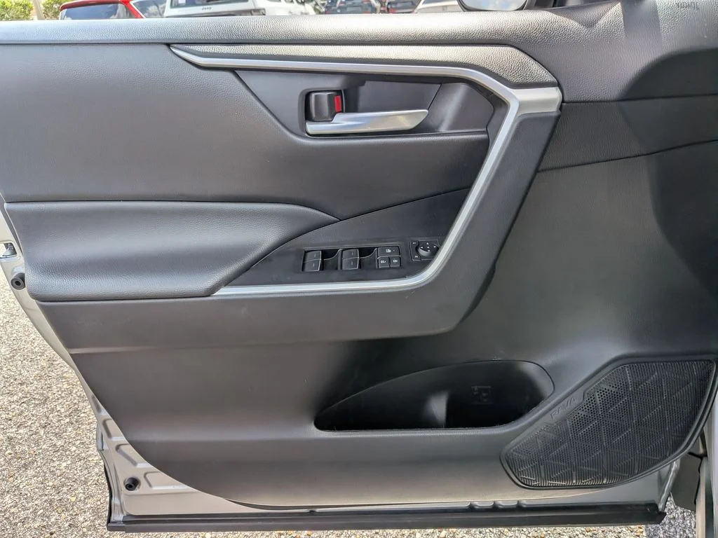 Used 2024 Silver Toyota XLE image 22
