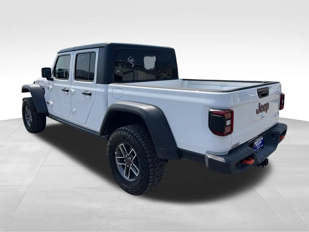 Used 2026 White Jeep Mojave image 7