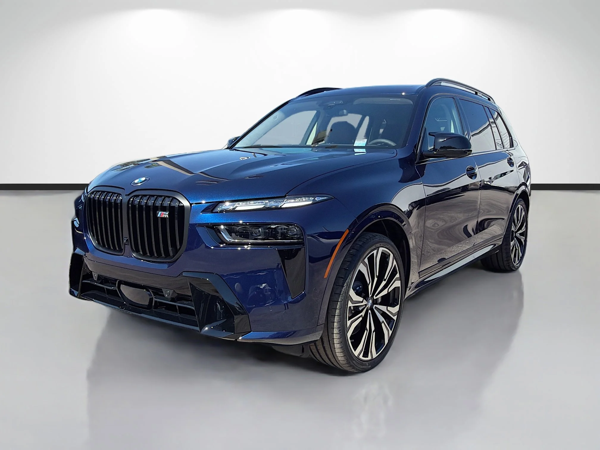 New 2027 Tanzanite Blue II Metallic BMW M60i image 7