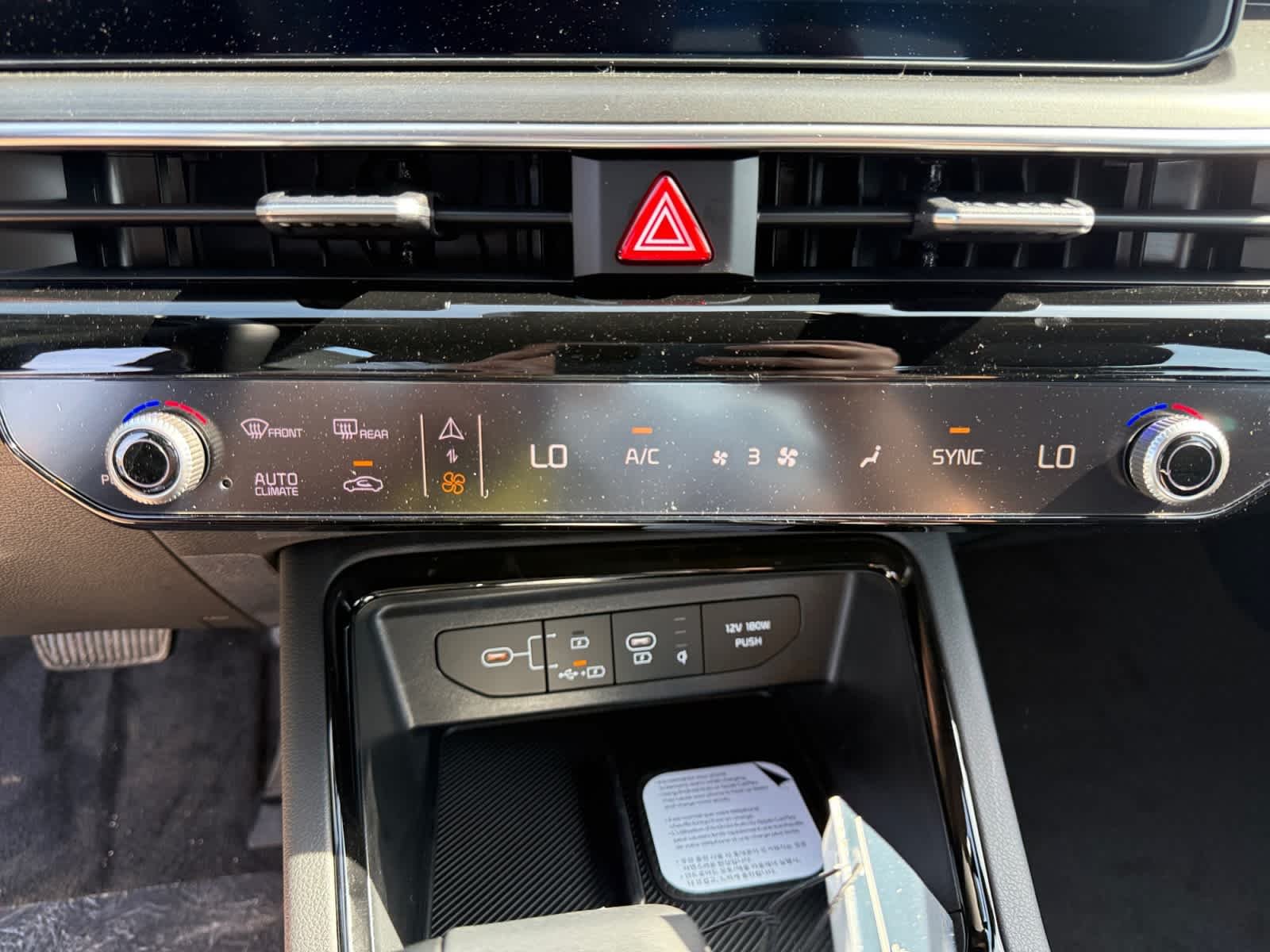 New 2026 Snow White Pearl Kia GT-Line image 17
