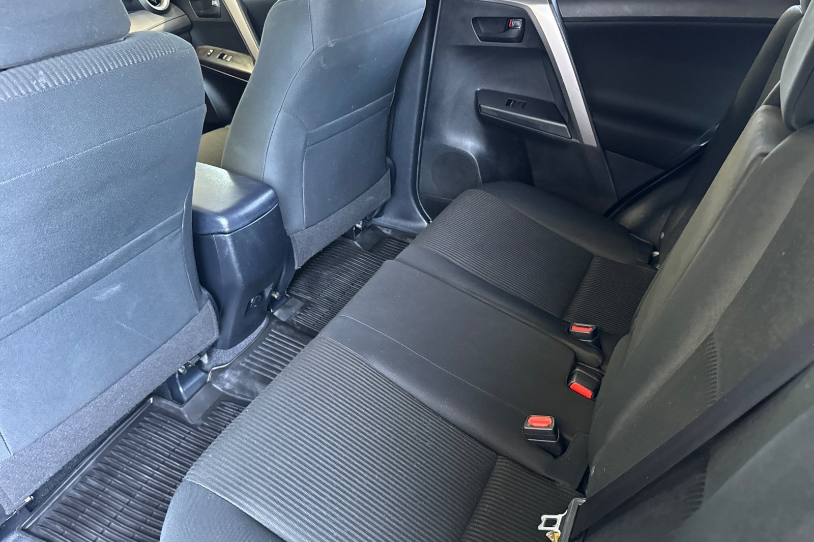 Used 2017 Super White Toyota LE image 11