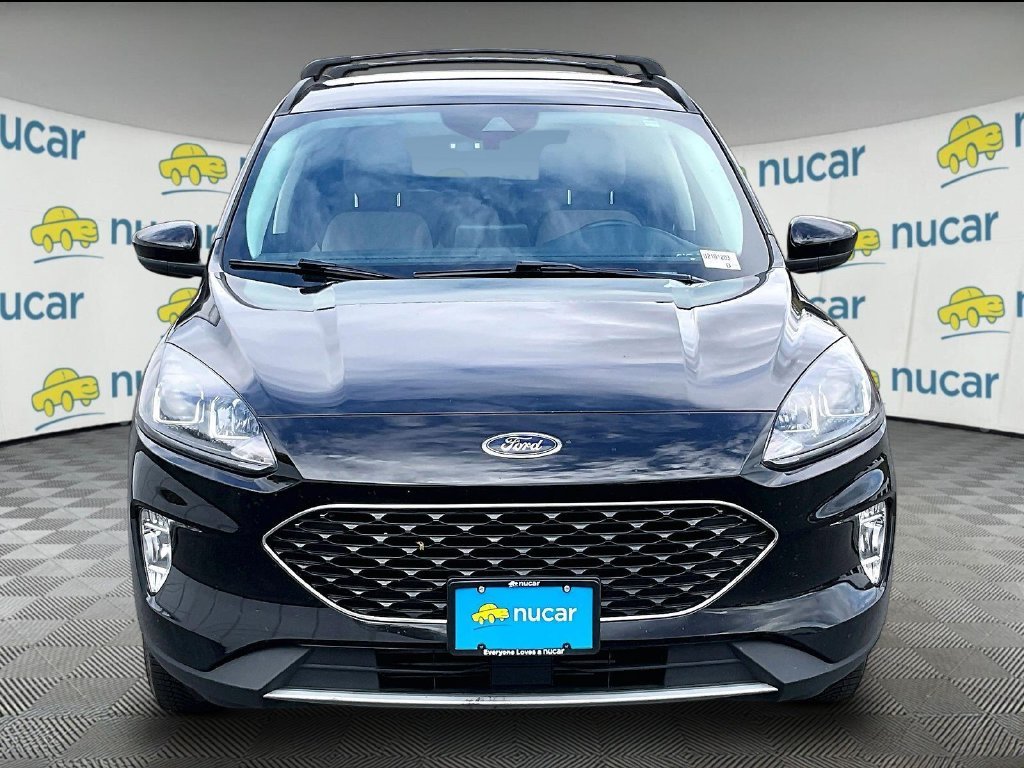 Used 2022 Black Metallic Ford SEL image 2