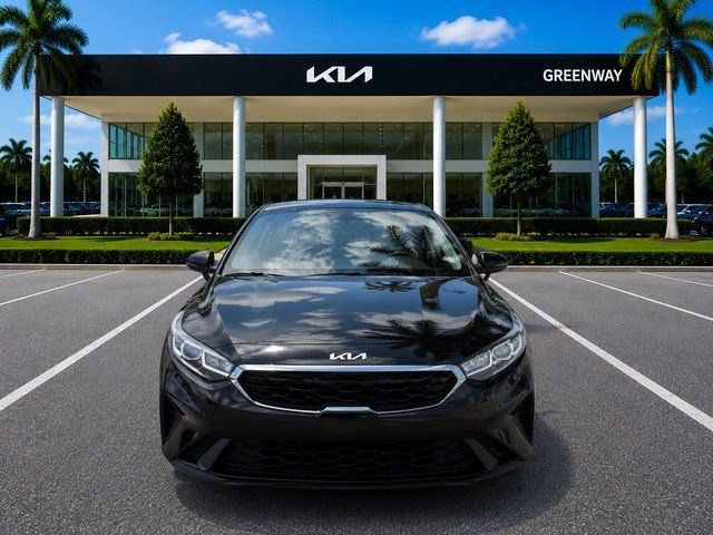 Used 2013 Kia Forte EX with VIN KNAFU4A28D5693606 for sale in West Palm Beach, FL