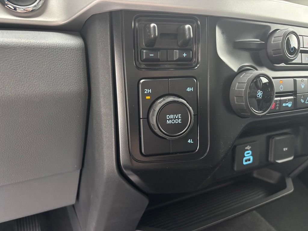 New 2026 White Ford XLT image 28