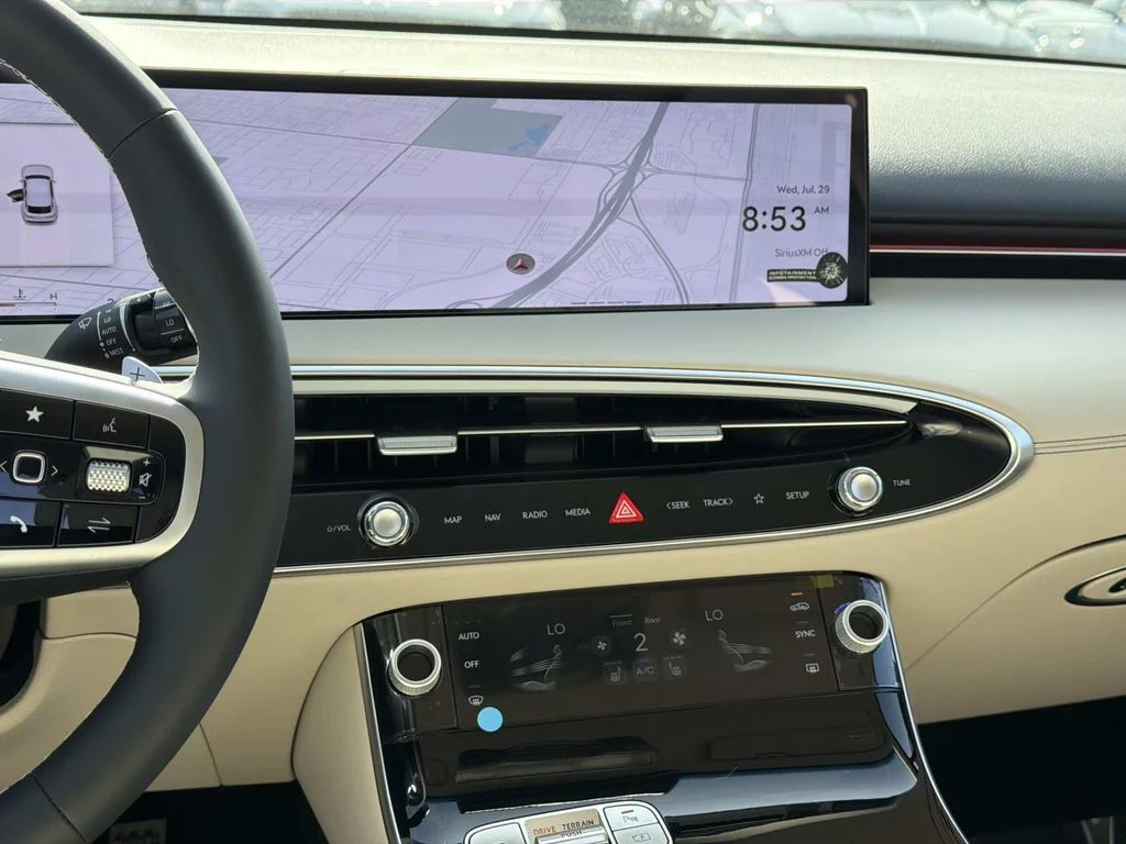 New 2026 Red Genesis 2.5T image 6