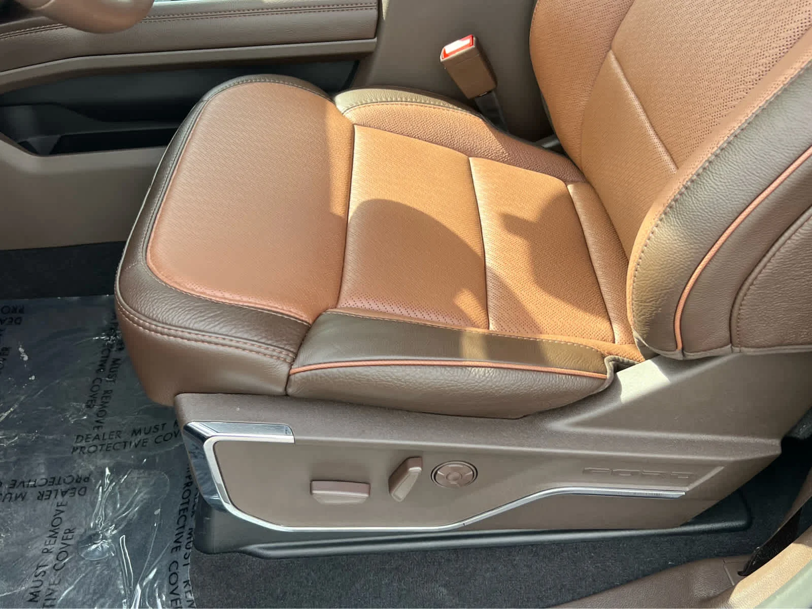 New 2026 Agate Black Metallic Ford F-350® King Ranch® image 29