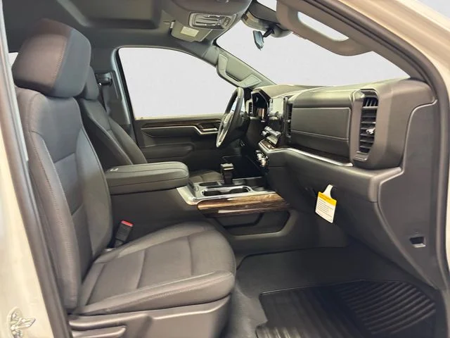 New 2026 White GMC Elevation image 16