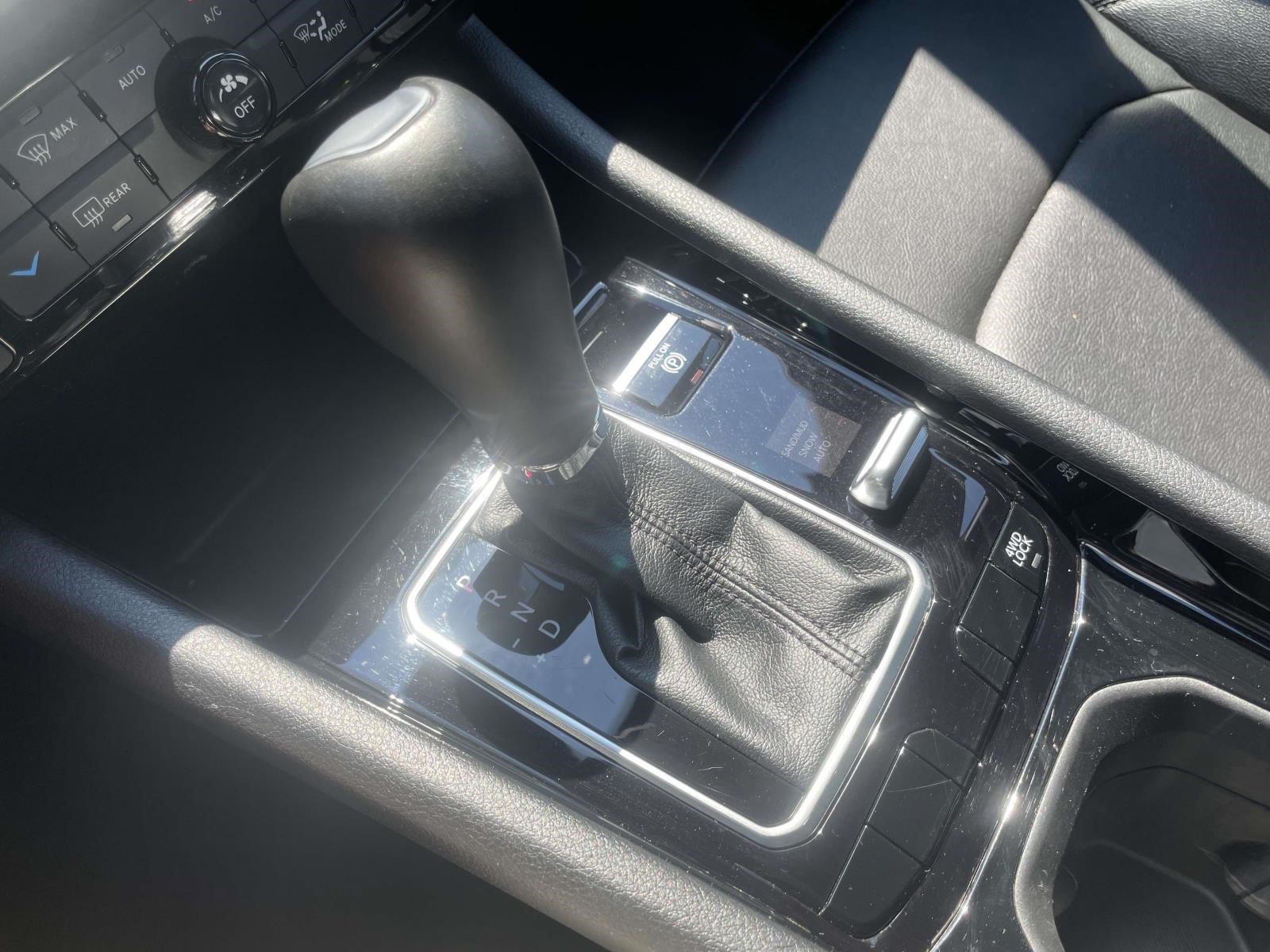 2025 Jeep Compass Limited - Photo 29