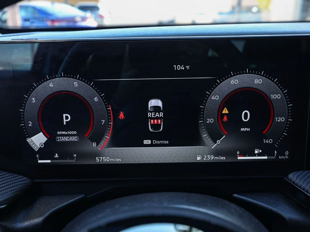 Used 2025 Gray Nissan SR image 27